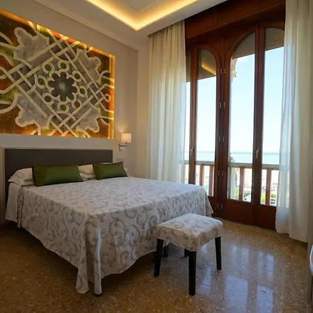 Otel Fulgida 3*