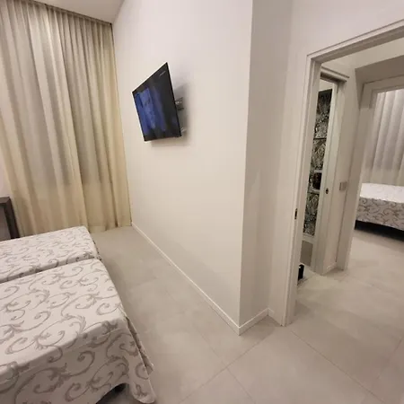 Fulgida Otel 3*